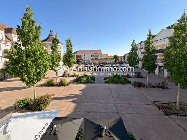 Vente                                                      Appartement
                        
                     4 pièces                      73 m2                     à Tigery