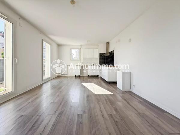 Vente                                                      Appartement
                        
                     4 pièces                      73 m2                     à Tigery