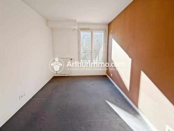 Vente                                                      Appartement
                        
                     4 pièces                      73 m2                     à Tigery