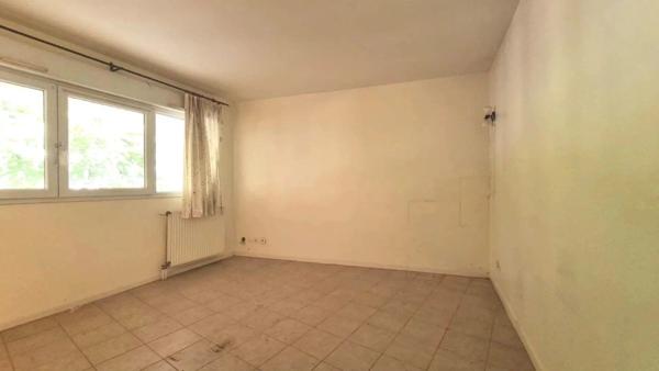 Vente                                                      Appartement
                        
                     1 pièces                      26 m2                     à Plaisir