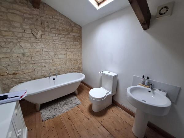 Maison magnifiquement rénovée - une combinaison parfaite de confort moderne et de caractère traditionnel