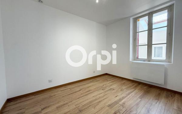 Maison à vendre    3 pièces • 80 m2 Soissons