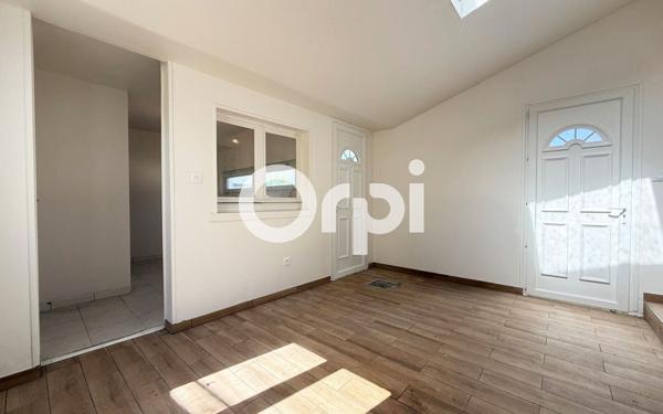 Maison à vendre    3 pièces • 80 m2 Soissons