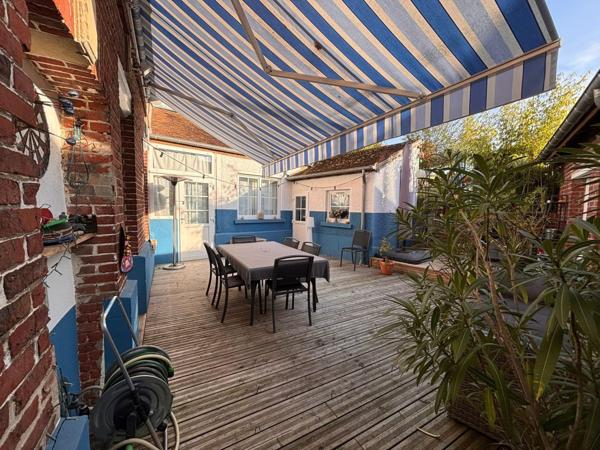 Maison à BEAUVAIS, 60000 - 6 pièces 200m²