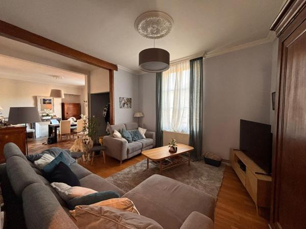 Maison à BEAUVAIS, 60000 - 6 pièces 200m²