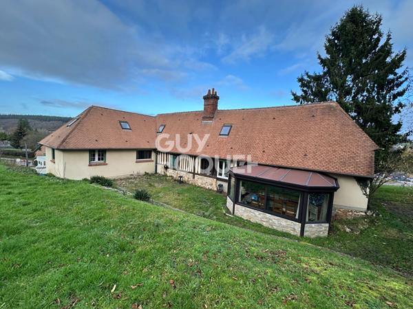 LISIEUX 20 MN - MAISON COLOMBAGE 6 PIÈCES 142 M²