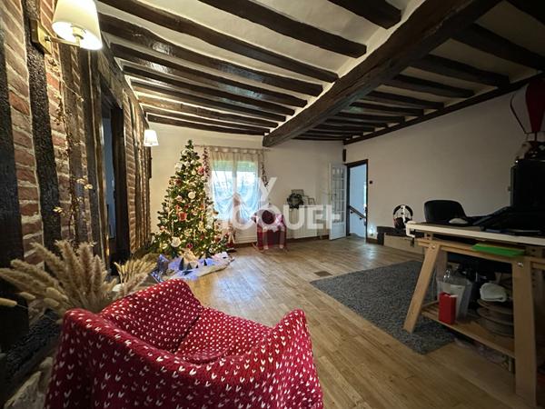 LISIEUX 20 MN - MAISON COLOMBAGE 6 PIÈCES 142 M²