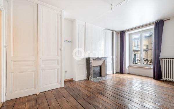 Appartement à louer    5 pièces • 124,81 m2 Limoges