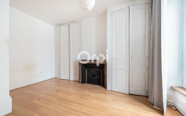 Appartement à louer    5 pièces • 124,81 m2 Limoges