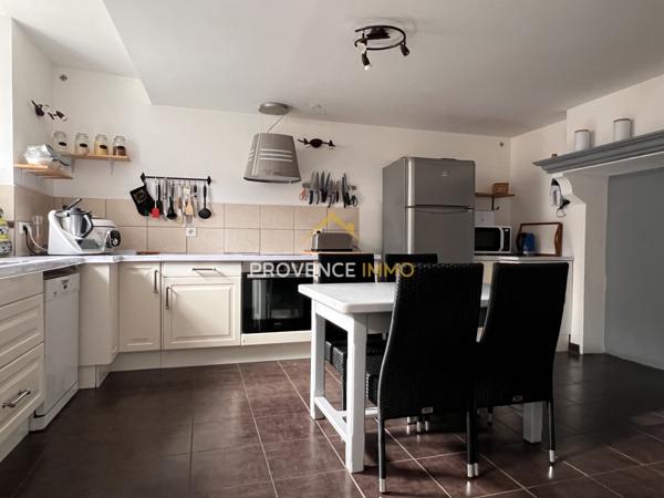 Charleval (13350) Maison de village de 139 m2 à Charleval