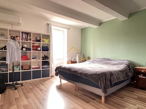 Charleval (13350) Maison de village de 139 m2 à Charleval