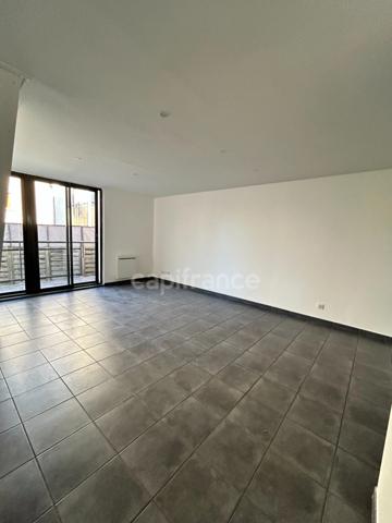 Dpt Val de Marne (94), à vendre CHAMPIGNY SUR MARNE appartement T4 de 62,24 m²