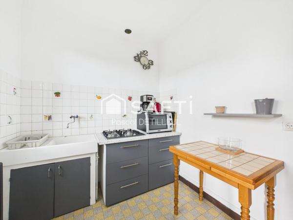 GARCHES – La Verboise Maison 4 pièces 2 chambres 65m2 environ  A rénover