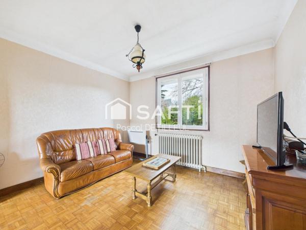 GARCHES – La Verboise Maison 4 pièces 2 chambres 65m2 environ  A rénover