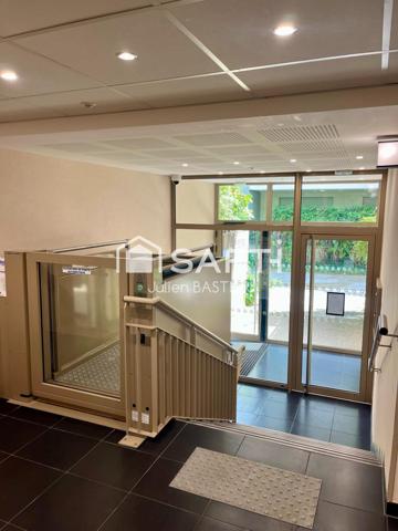 Bordeaux Bassins à flot - T2 de 50m2, accès PMR, place de stationnement