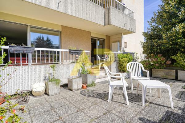 Appartement Le Plessis Robinson 5pièce(s) 106 m2 €450 000 ** - Référence 395