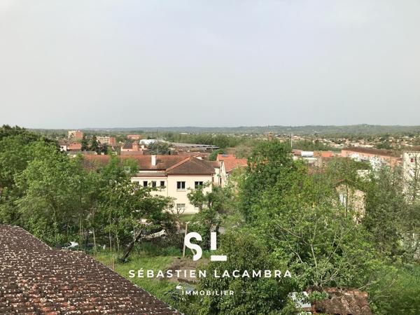 Saint-Juéry (81160) Maison bourgeoise avec jardin et vue imprenable.