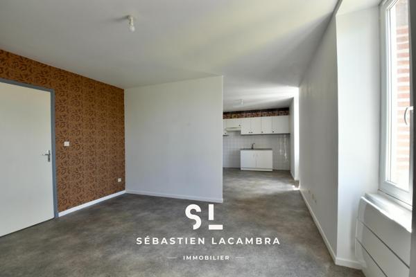 Saint-Juéry (81160) Maison bourgeoise avec jardin et vue imprenable.