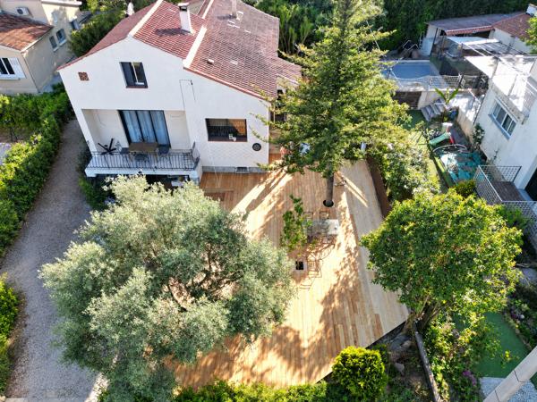 Maison T5 de caractère + T2 indépendant
