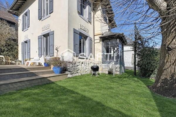 Ancienne poste rénovée aux portes de Genève