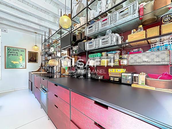 Ancienne poste rénovée aux portes de Genève