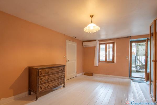 Immeuble à vendre FRANCIN (73)