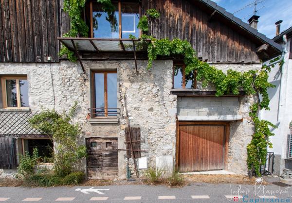 Immeuble à vendre FRANCIN (73)
