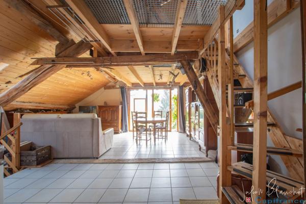 Immeuble à vendre FRANCIN (73)