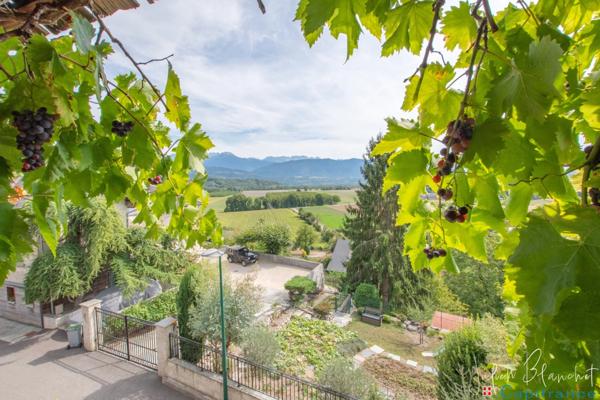 Immeuble à vendre FRANCIN (73)