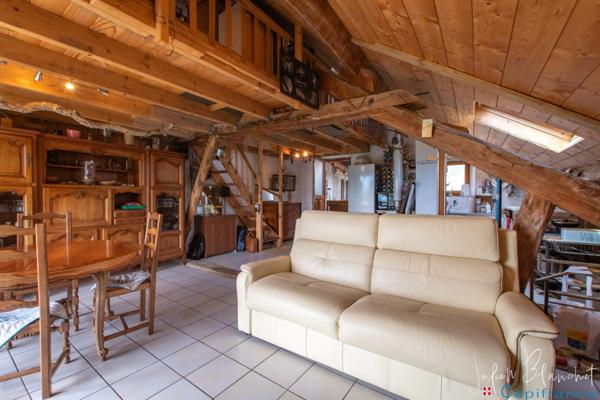 Immeuble à vendre FRANCIN (73)