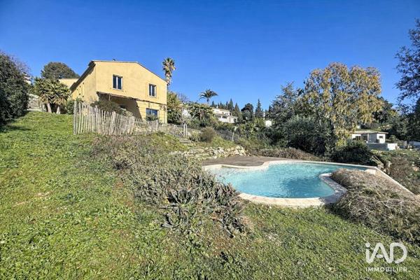 Maison à vendre 7 pièces 167 m² Antibes