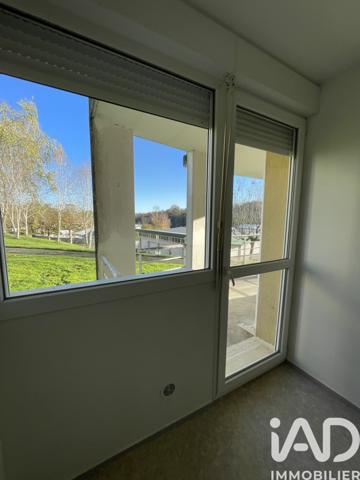 Location appartement 3 pièces 52 m² Mourenx
