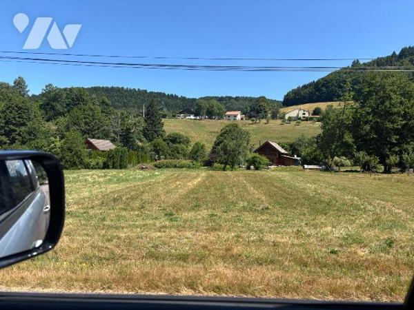 A VENDRE TERRAIN A BATIR LE VAL D'AJOL VOSGES 88340
Terrain à bâtir à cinq minutes du centre v...