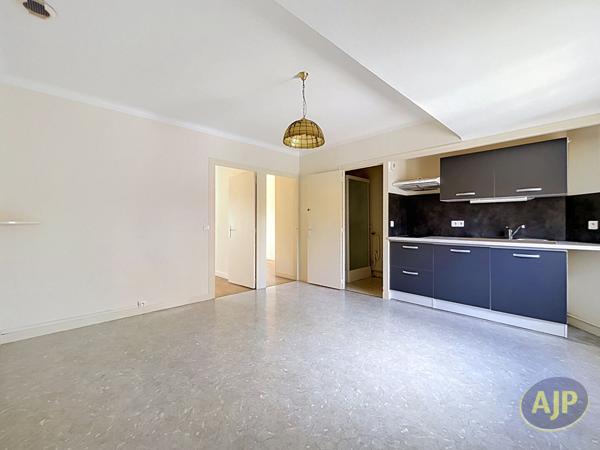 Location appartement Tillières : 370 € - AJP Immobilier Saint-Macaire-en-Mauges