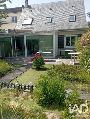 Maison à vendre 6 pièces 145 m² Lucé