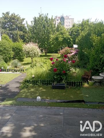 Maison à vendre 6 pièces 145 m² Lucé