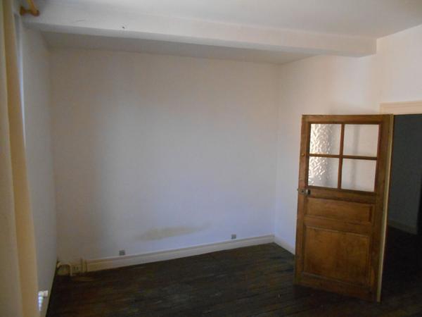 Appartement Vouziers 2 pièce(s) 72 m2