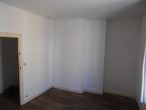 Appartement Vouziers 2 pièce(s) 72 m2