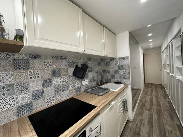 Location Appartement 1 pièces 34 m2 à Nice