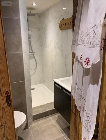 Appartement rénové à vendre à Megève en Haute-Savoie (74120), ref : 73007-81   
Demi quartier
