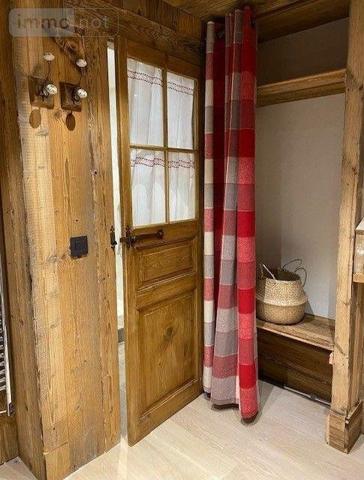 Appartement rénové à vendre à Megève en Haute-Savoie (74120), ref : 73007-81   
Demi quartier