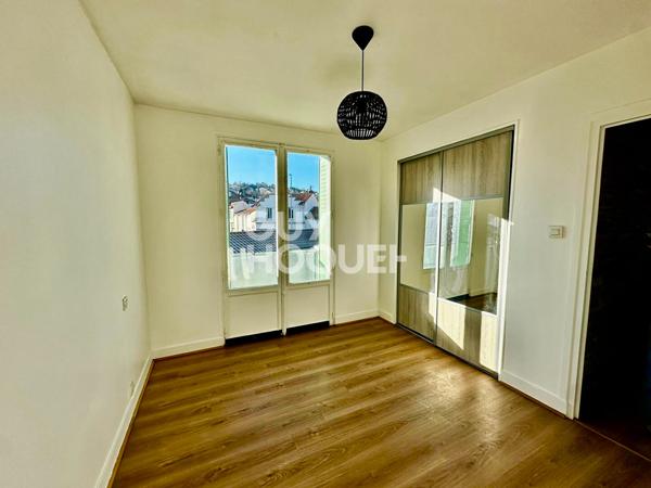 CLERMONT FERRAND- Secteur Vallières - T2 de 57 m2, parking et cave