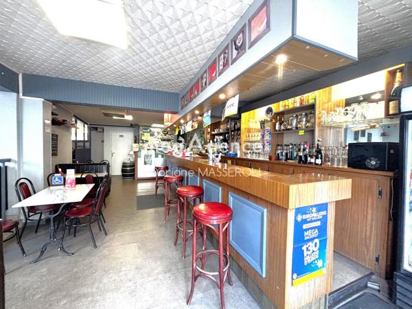 Fonds De Commerce à Saumur, 49400 - 250m²