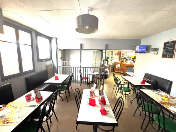 Fonds De Commerce à Saumur, 49400 - 250m²