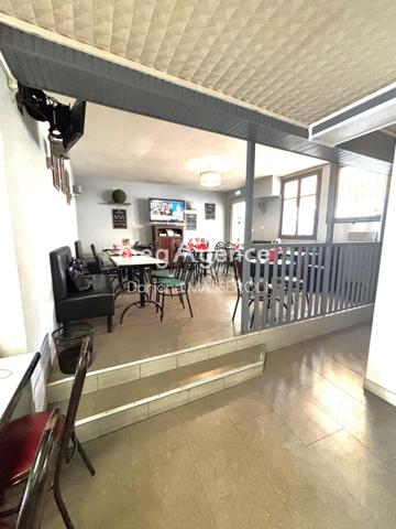 Fonds De Commerce à Saumur, 49400 - 250m²