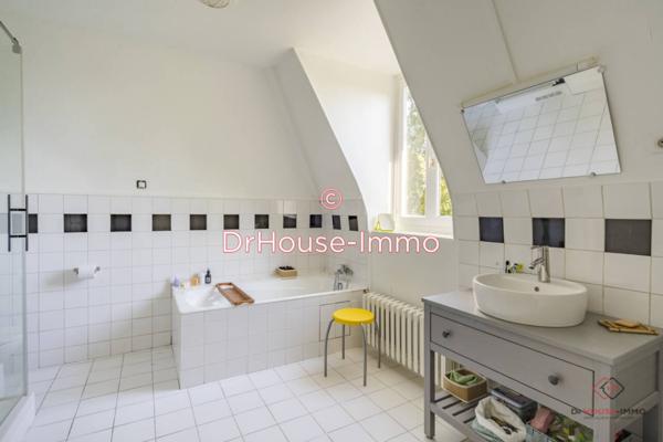 Maison à vendre 10 pièces de 238 m²