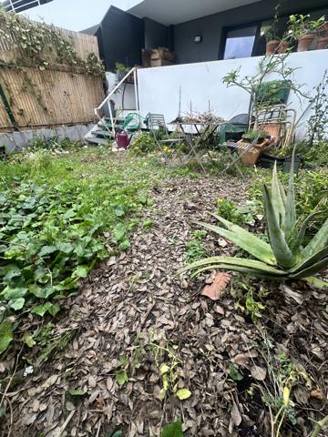 Marseille (13008) EXCLUSIVITÉ VENTE STUDIO 30 M2 CARREZ TERRASSE JARDIN AU CALME 13008 MARSEILLE