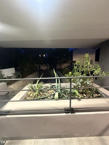 Marseille (13008) EXCLUSIVITÉ VENTE STUDIO 30 M2 CARREZ TERRASSE JARDIN AU CALME 13008 MARSEILLE