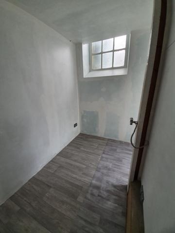 Maison LOUE 85 m² - 2 chambres - Jardin