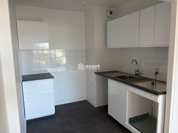 Location Studio 40 m² - Le Chesnay 78150